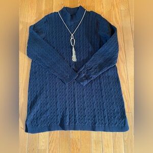 BLACK  Land’s End Cable Tunic
Sweater NWOT